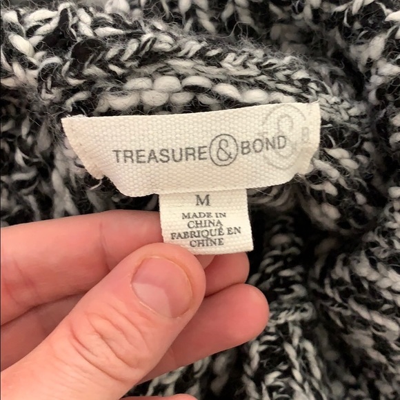 Treasure & Bond Chunky Tunic Turtleneck Sweater - Picture 6 of 7